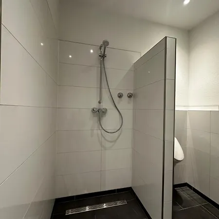 Alte Baeckerei Hinterhaus Alte Baeckerei Am Flughafen - Messe